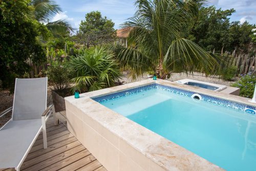 Villa Mistralea with garden and small refreshing pool