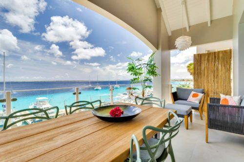 Las Dunas with stylish interior spectacular ocean views and a balcony on the cooling breeze