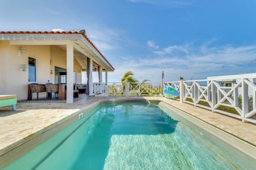 Casa di Bon Bientu met privézwembad en mooie vergezichten