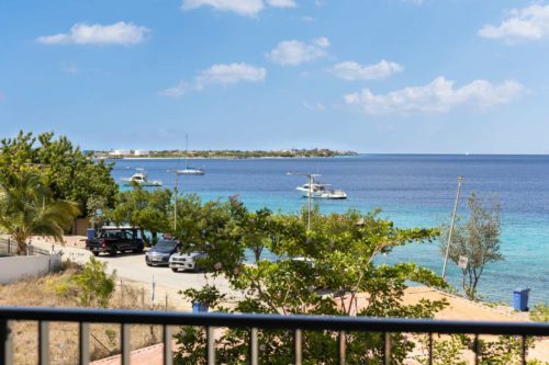 Bonaire Beach Apartment 11 in the center of Kralendijk, with a refreshing shared pool and spectacular views