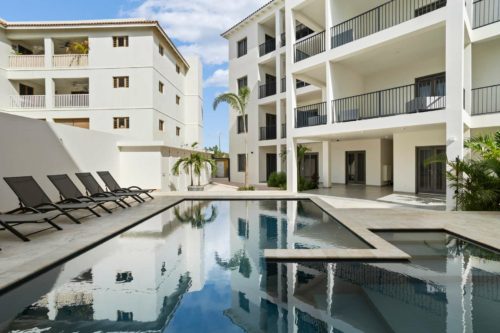 Bonaire Beach Apartment 1 at a short walk from downtown and with a great pool