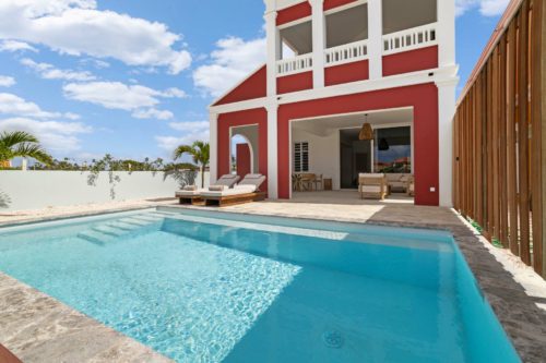 Laguna Serena Villa with a private pool on the Laguna Marina and an extra large outdoor area